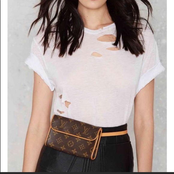 AUTH Louis Vuitton Florentine Belt Bag EXCELLENT🌺 - Picture 2 of 8